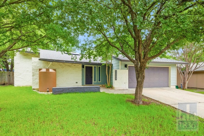 Building Photo - 13009 Lamplight Village Ave