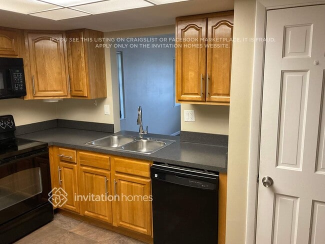 Photo - 1769 NE 40th Pl