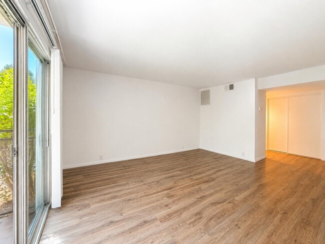 Photo - 400 N Sunrise Way Unit 150