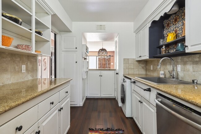 Photo - 6442 Olympia Dr Unit 85