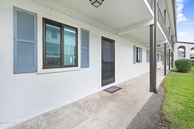 Building Photo - 199 Jimmy Buffett Mem Hwy Unit A-104 Rental