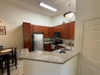 Photo - 78650 Ave 42 Ave Unit 1004