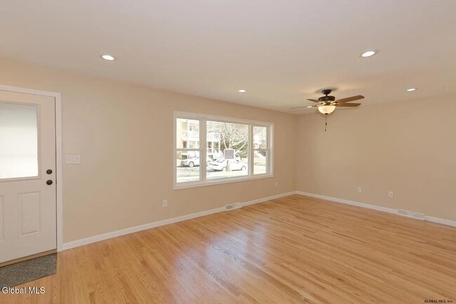 Photo - 614 Park Ave