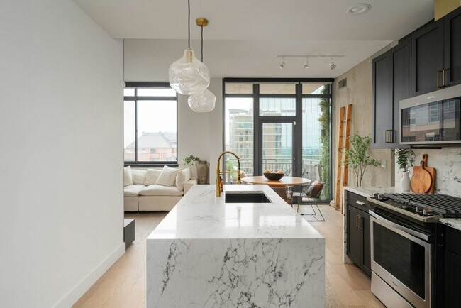 Photo - 2000 Clarendon Blvd Unit 1107