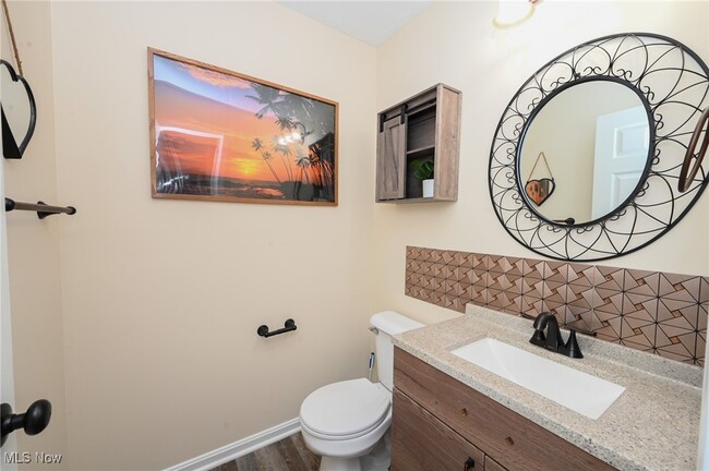 Photo - 655 Almas Ct