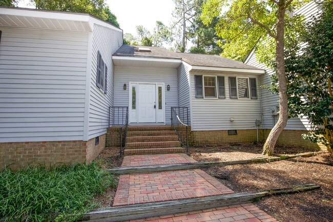 Photo - "3-Bedroom Home on Fox Hunt Lane in Southern Pines – Cozy Living Awaits!"