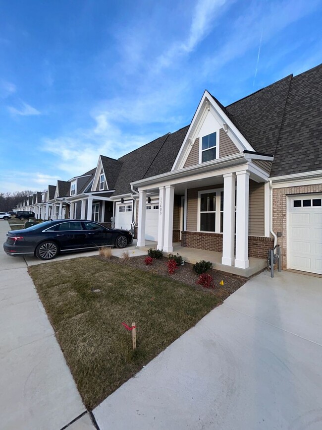 BRAND NEW 55+ 3 bed + 3.5Ba - One Level Li... - BRAND NEW 55+ 3 bed + 3.5Ba - One Level Li... House