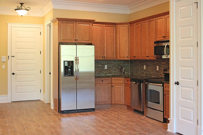 Photo - 31 Boulder Hills Boulevard