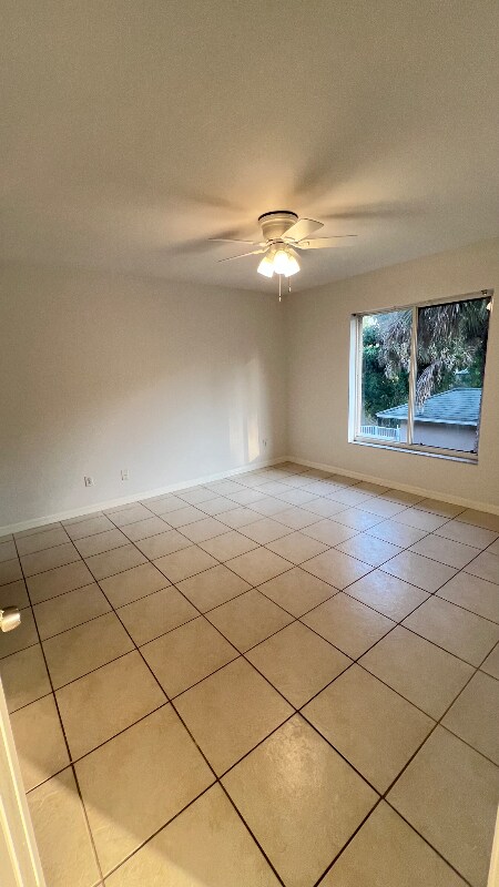 5470 16th Pl SW