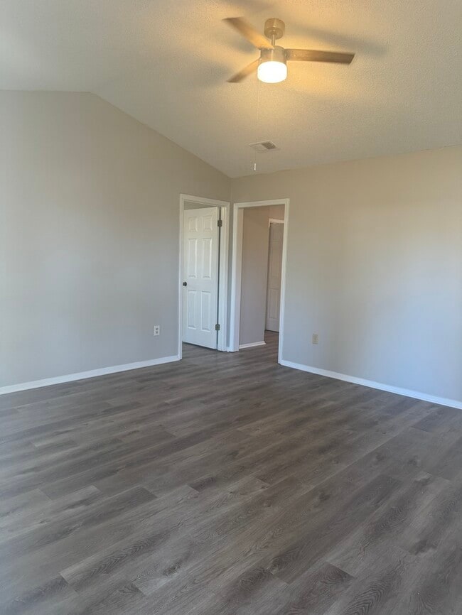 Photo - 4217 Brighton Dr