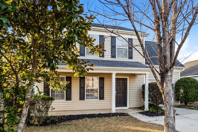 Photo - 427 Amhurst St SW