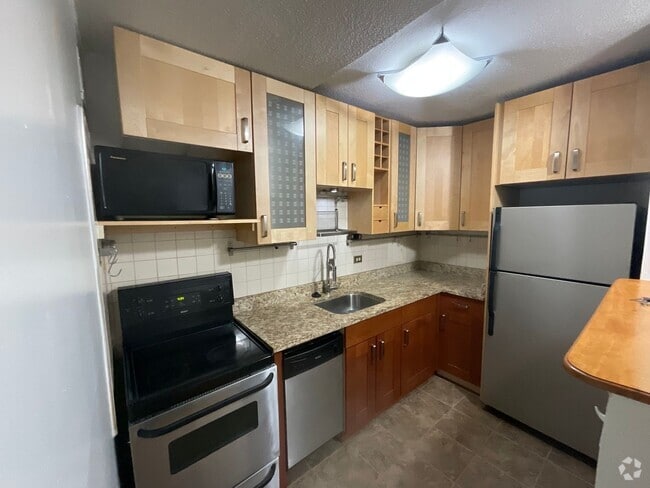 Building Photo - Spacious RiverPark 1 bedroom located near ... Unit #S135 Rental