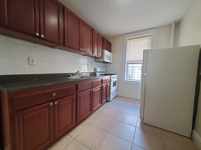 115 Fairview Ave Unit 55 - 113 Fairview Ave Apartments Unit 55