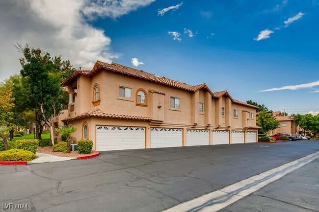 Photo - 2925 Wigwam Pkwy Condo Unit 1522