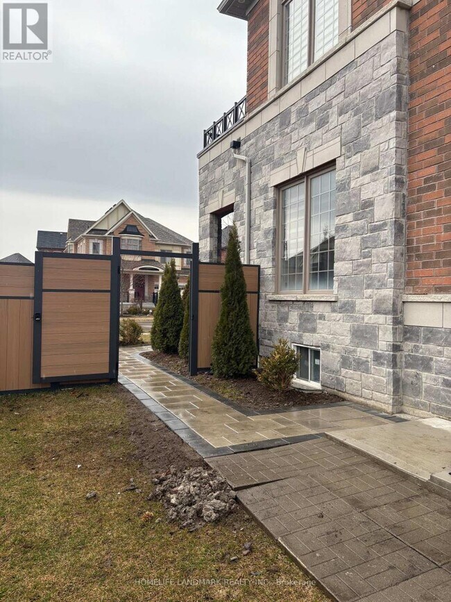 Photo - 64 Charlotte Abby Dr