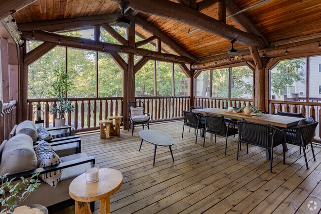 Screened-In Porch - Birchwood Apartments