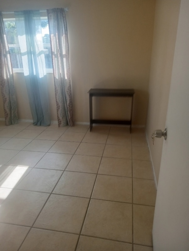 Photo - 5875 70th Ave N