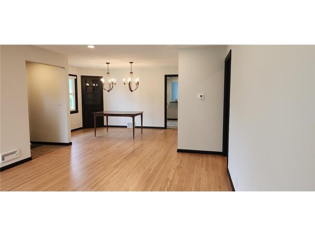 Photo - 6115 Colfax Ln S