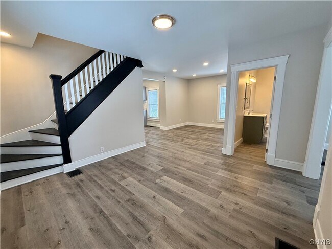 Photo - 213 W Main St