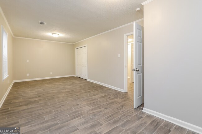 Photo - 2246 Camden Ct