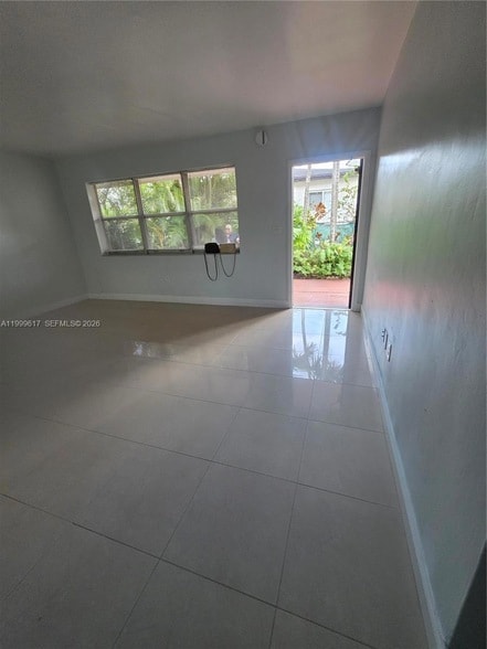 Photo - 2834 SW 37th Ave Unidad 2834