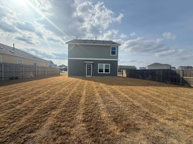 Photo - 7321 Grenadine Bloom Bnd