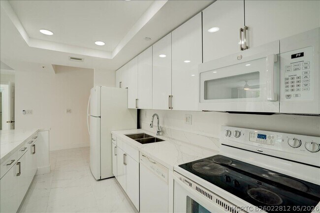 Photo - 9805 NW 52nd St Unit 407