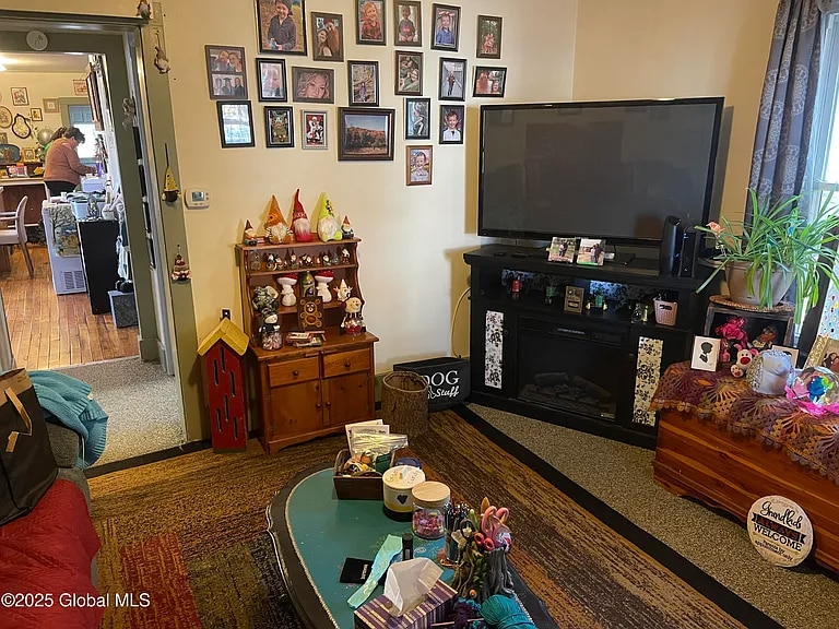 Photo - 6376 US-9 Apartamento