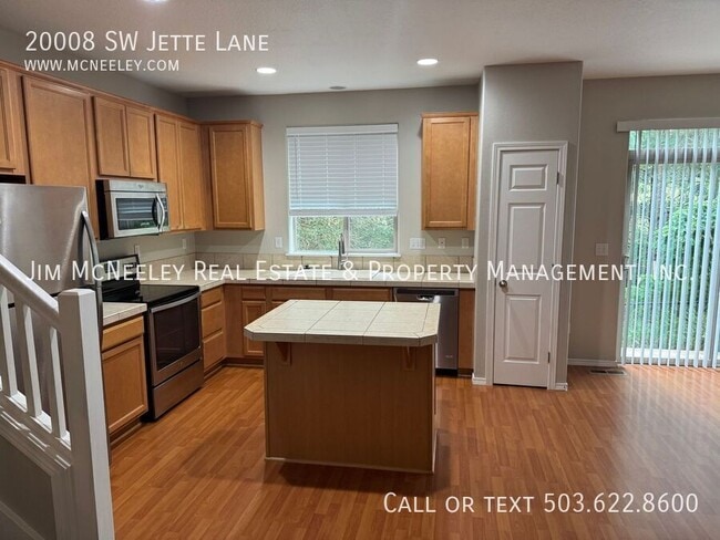 Photo - 20008 SW Jette Ln