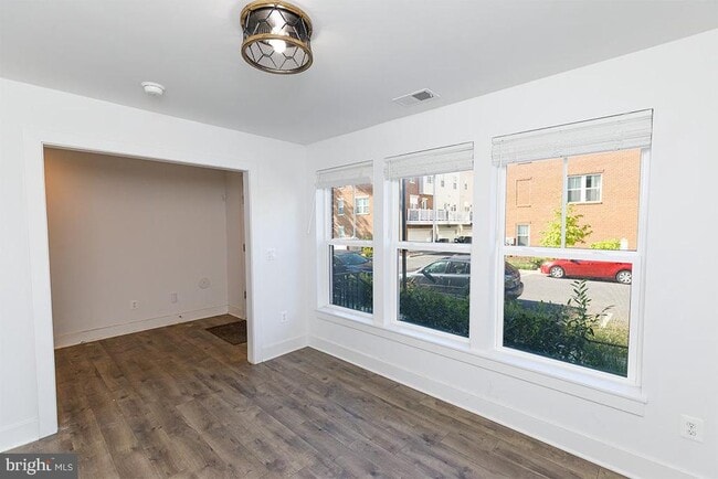 Photo - 1209 Wynton Pl NE