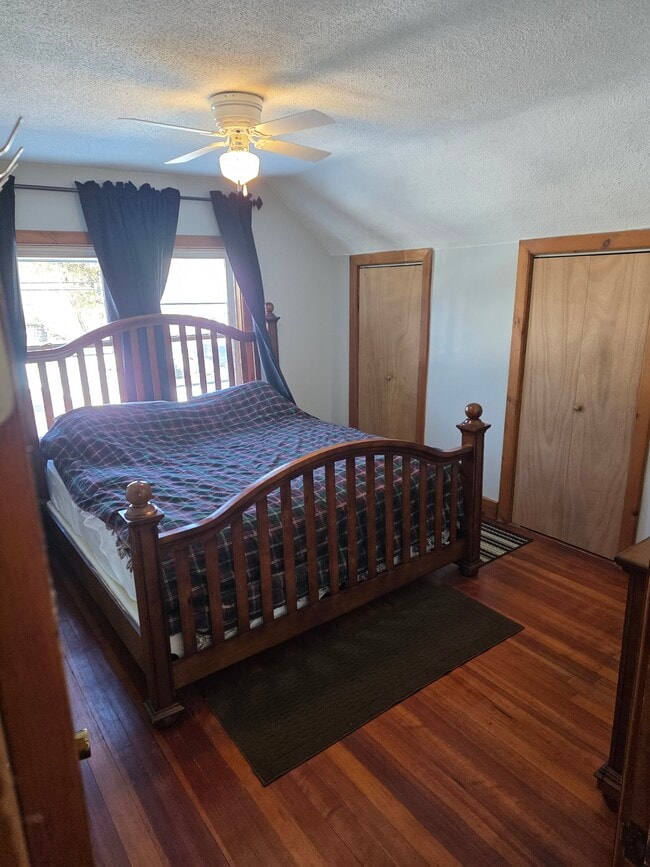 Bedroom 2 - 1104 Tacoma St Unit 2