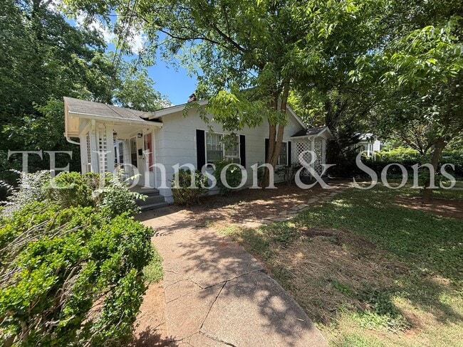 Photo - Charming 1-Bedroom Duplex in Winston-Salem