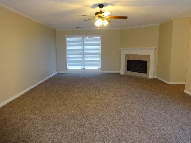 Photo - 1869 Dartford Dr