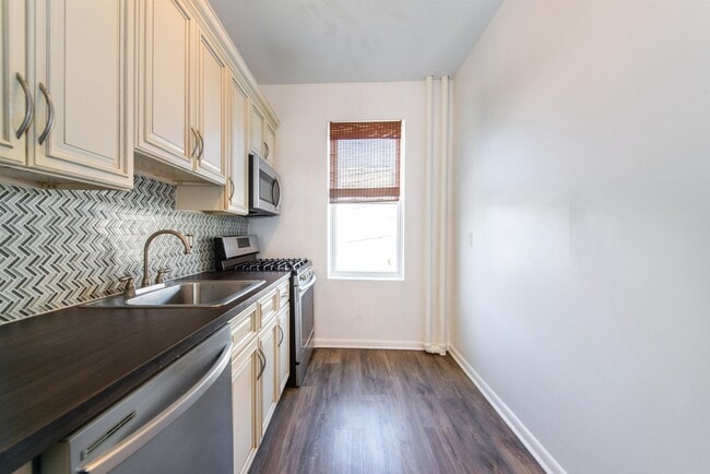 Photo - 6114 Highland Pl Unit 1B