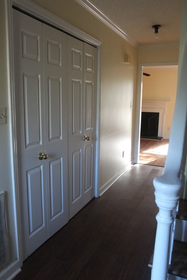 Photo - 2516 Elton St