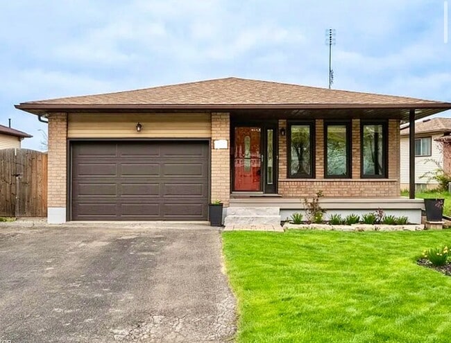 Building Photo - 210 Clifton Downs Rd