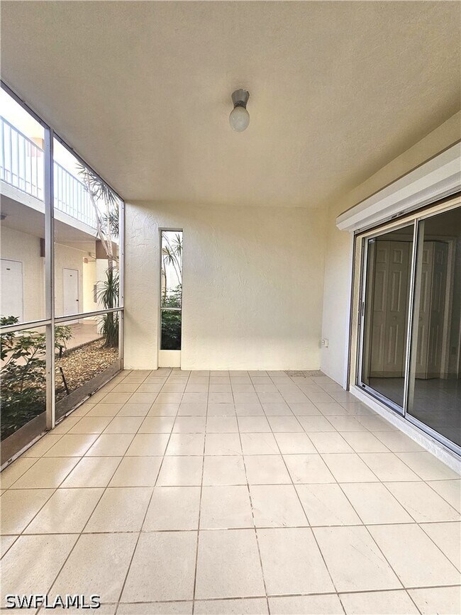 Photo - 6025 Chardonnay Ln Unit 102