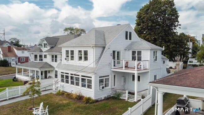 49 Seaview Ave Unit 2
