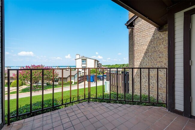 Photo - 125 Henry M Chandler Dr