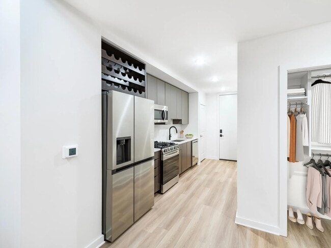 A streamlined studio home at Modera Parkside in Atlanta features efficient design and modern finishes, with Midtown dining, parks, and culture close by.