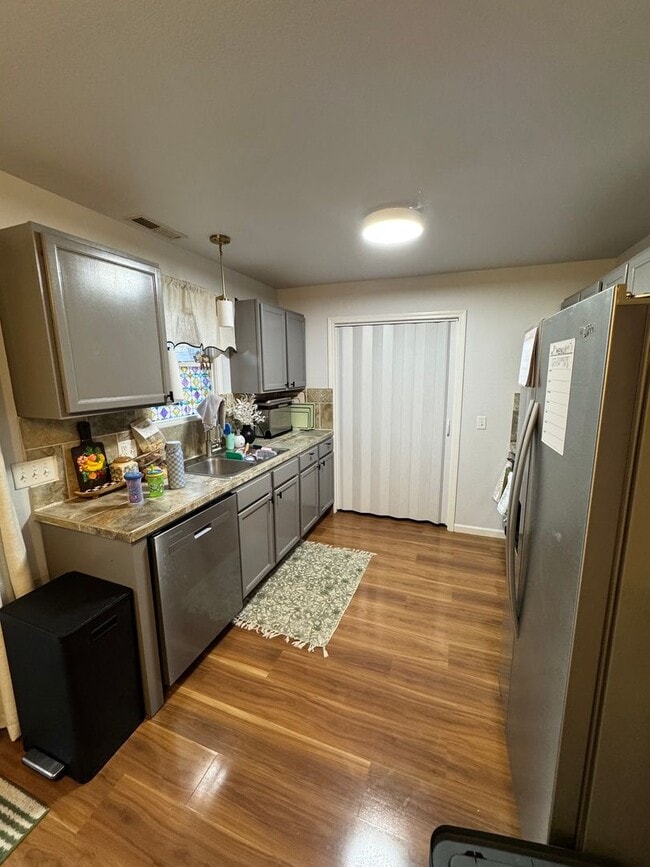 Photo - 3 Bedroom Home