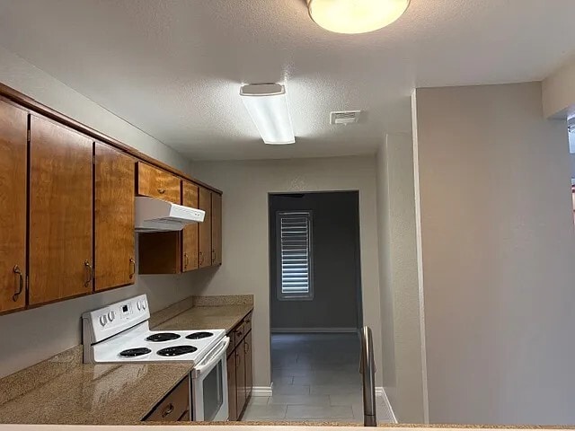 Building Photo - 2400 Eilers Ln Unit 1907