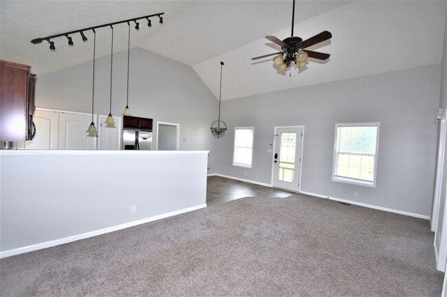 Photo - 3 Bedroom Home For Rent in Sango Area!