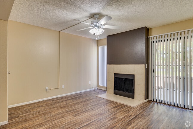 2BR , 2,5BA - 1.089SF