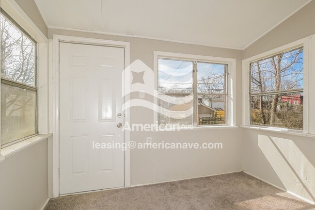 Photo - 3320 Itaska St
