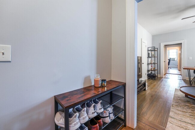 Photo - 331 79th St Unidad 53