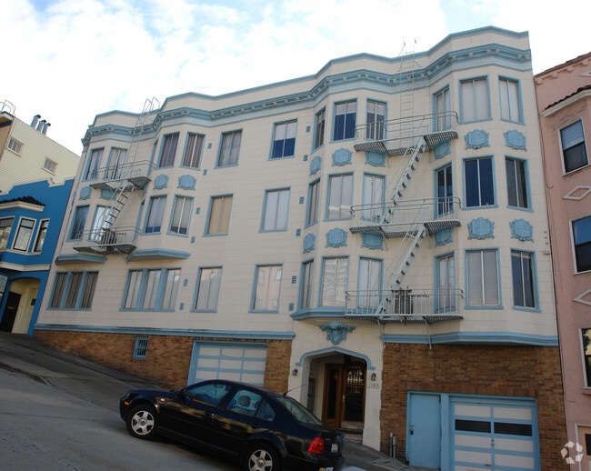 Photo - 1125 Broadway