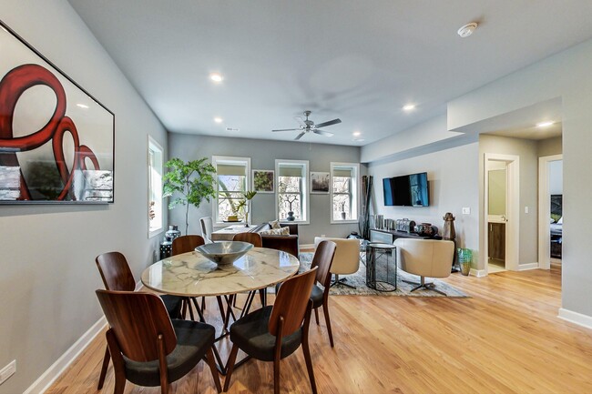 Photo - 5117 S Kenwood Ave Unit 203