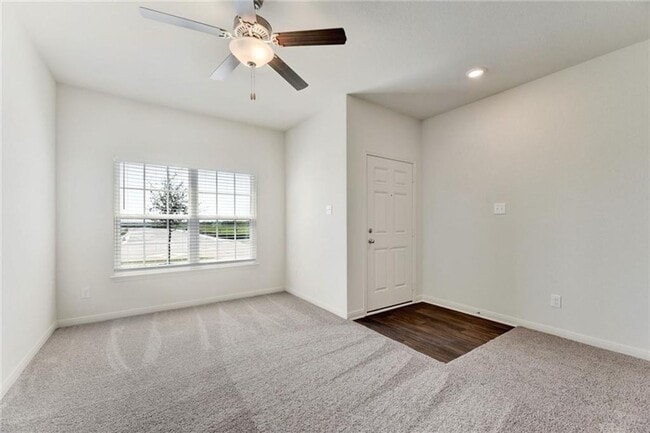 Photo - Beautiful 5 Bed 2.5 Bath Home!