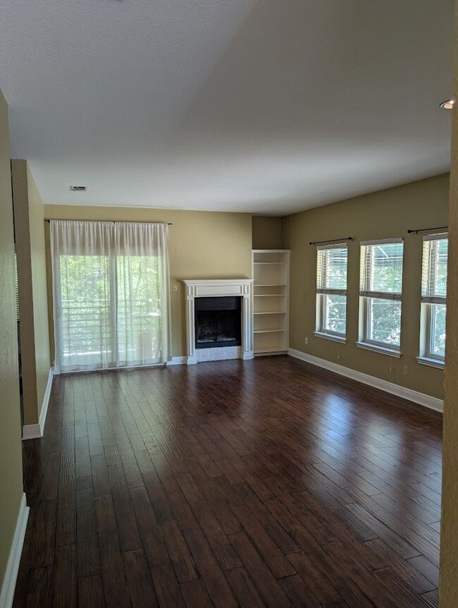 Creekridge - Hyde Park - 45 / Duval - Excl... - Creekridge - Hyde Park - 45 / Duval - Excl... Condo Unit Creekridge
